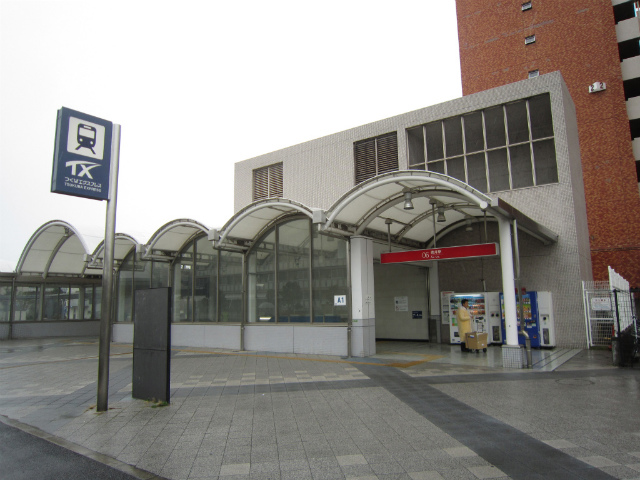 青井駅舎