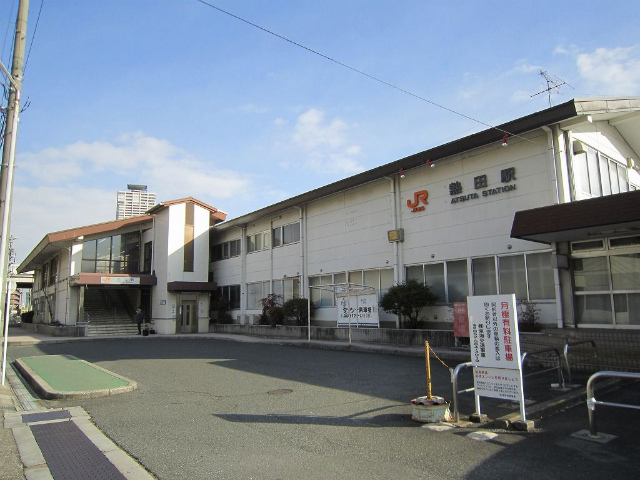 熱田駅舎