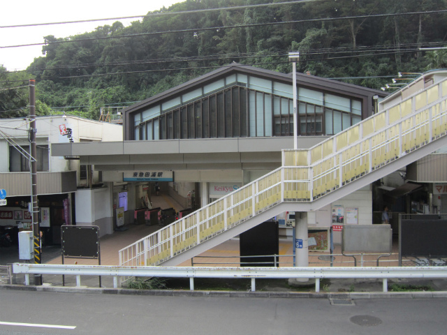 KQ田浦駅舎