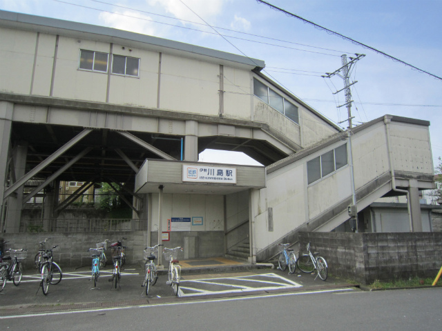 伊勢川島駅舎