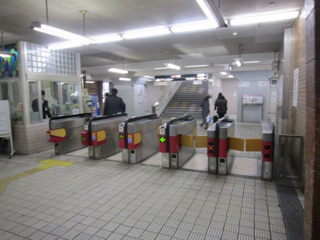 西中島南方北口